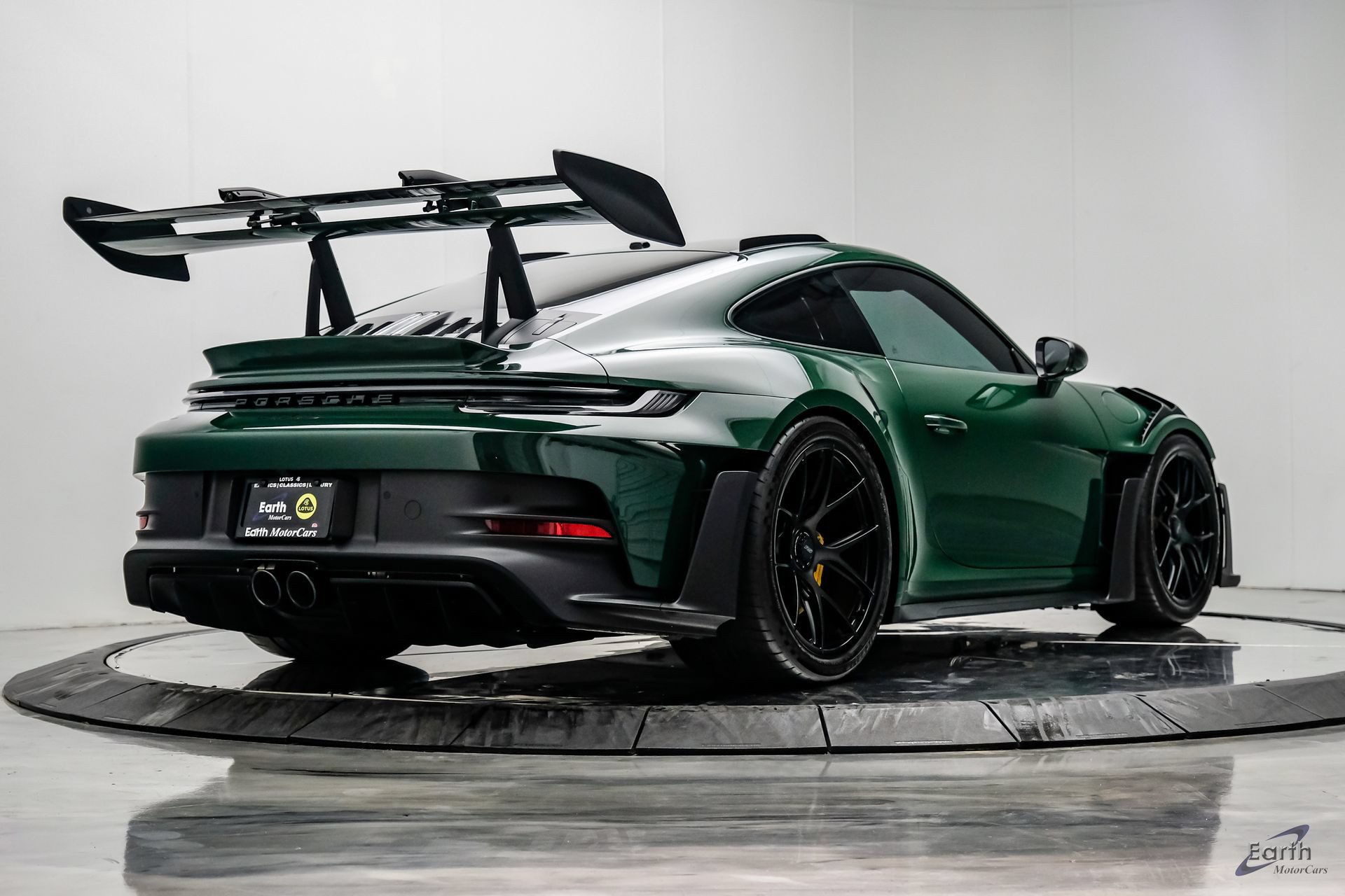 Used 2025 Porsche 911 GT3 RS RWD image 23