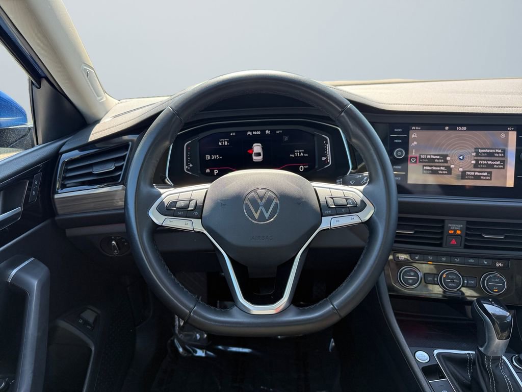 Used 2022 Volkswagen Jetta SEL image 12