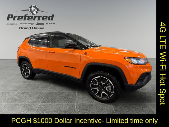 New 2026 Jeep Compass Trailhawk image 8