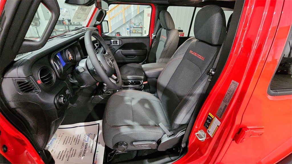 New 2026 Jeep Wrangler Unlimited Rubicon w/ Xtreme 35 Tire Package image 15