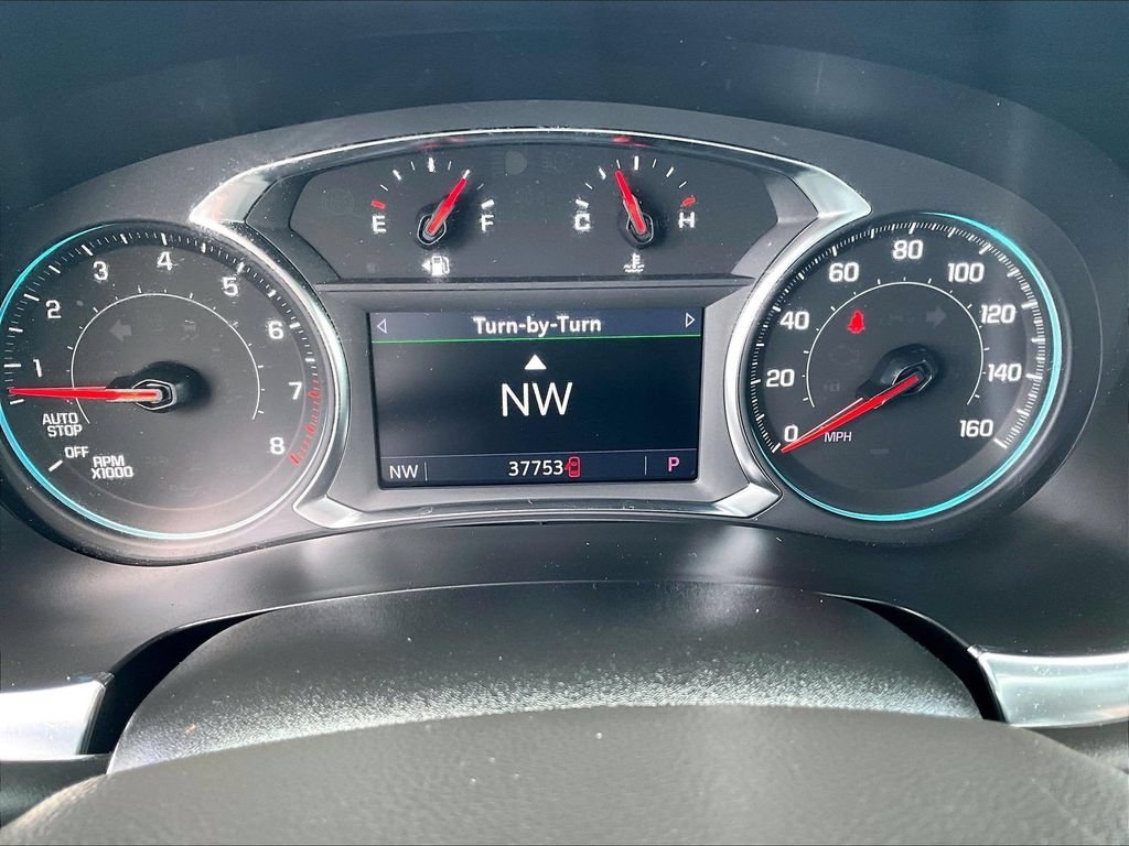 Used 2023 Chevrolet Traverse LT AWD/4WD image 26