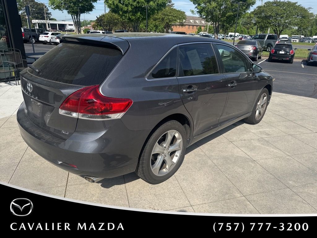Used 2014 Toyota Venza XLE FWD image 6