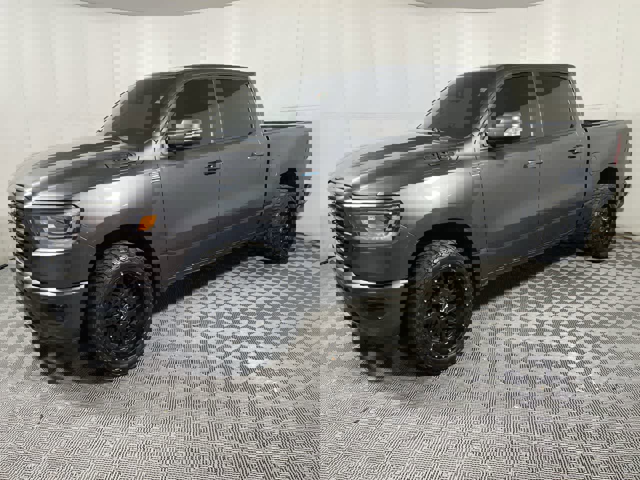 Used 2019 RAM 1500 Big Horn image 4