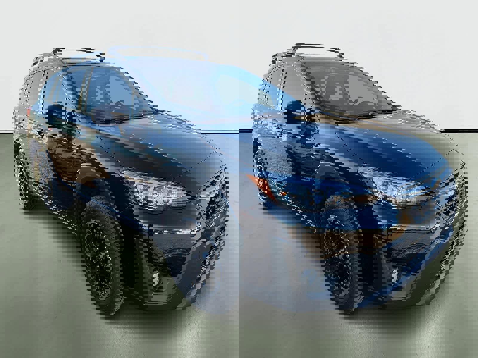 Used 2023 Subaru Crosstrek 2.0i Premium image 5