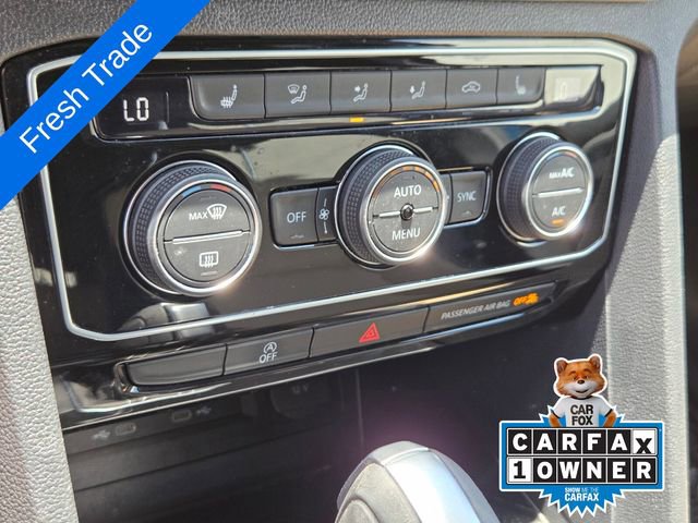 Certified 2023 Volkswagen Atlas Cross Sport SE w/ Panoramic Sunroof Package FWD image 24