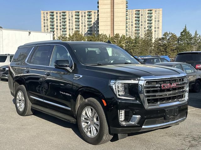 Used 2021 GMC Yukon SLT w/ SLT Premium Package image 1
