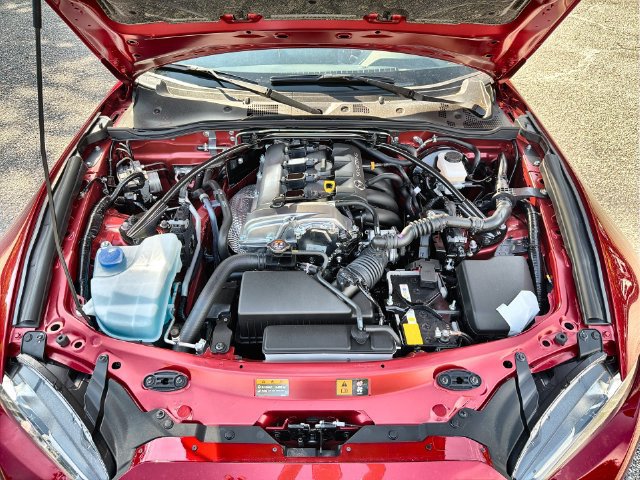 New 2026 MAZDA MX-5 Miata RF Grand Touring RWD image 27