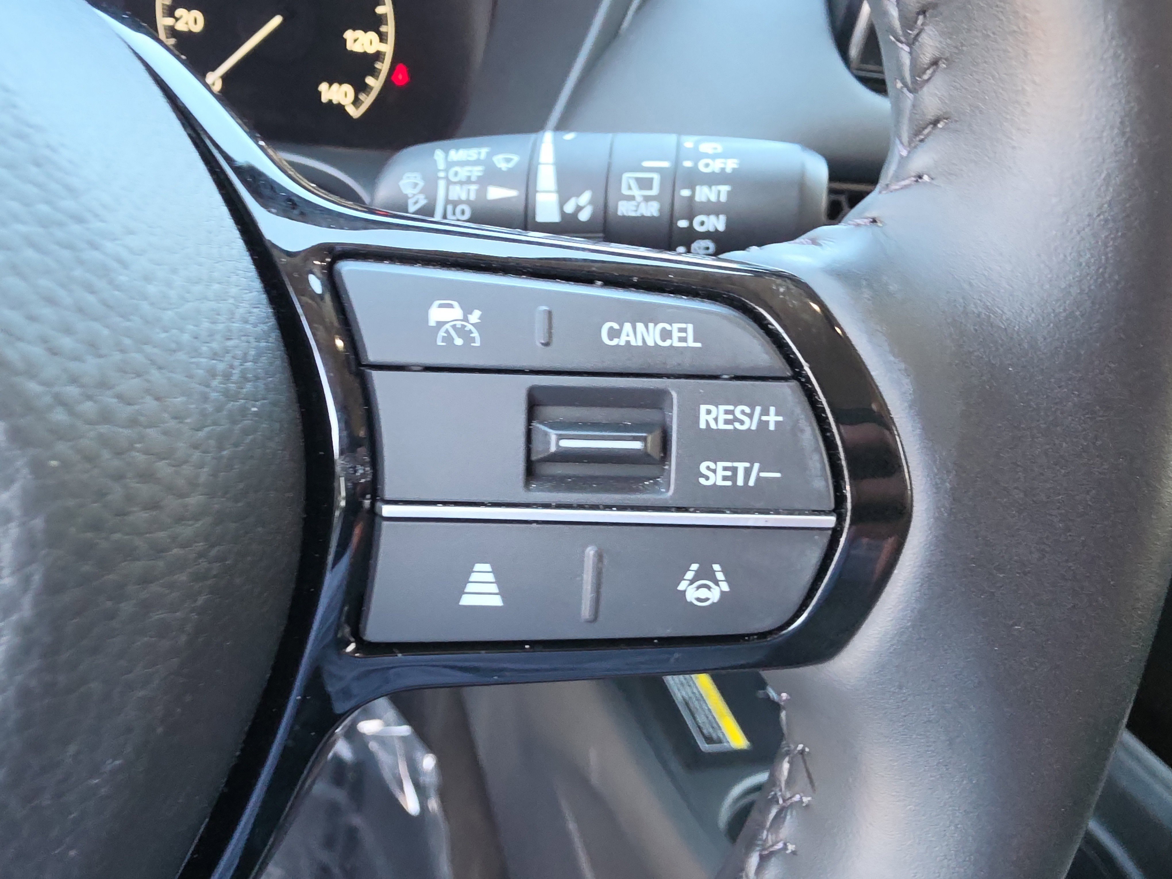 Certified 2024 Honda HR-V EX-L image 18