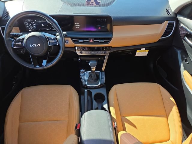 Used 2024 Kia Seltos EX AWD/4WD image 21
