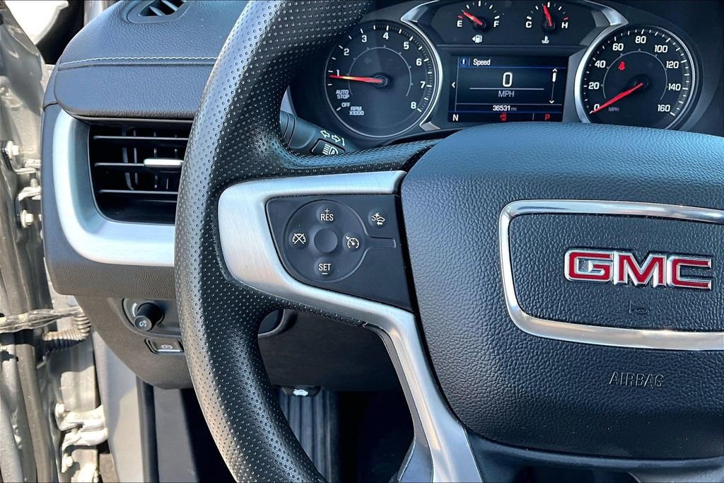 Used 2024 GMC Terrain SLE image 11