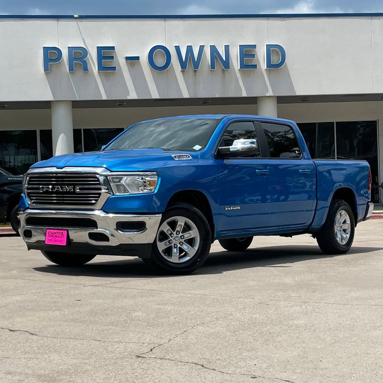 Used 2024 RAM 1500 Laramie RWD image 2