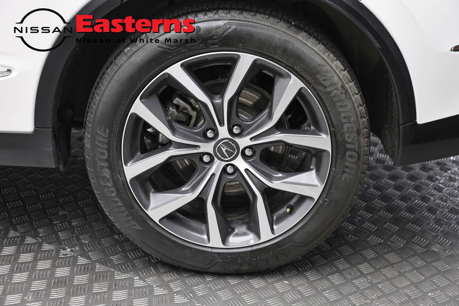 Used 2024 Acura MDX SH-AWD w/ Technology Package image 8