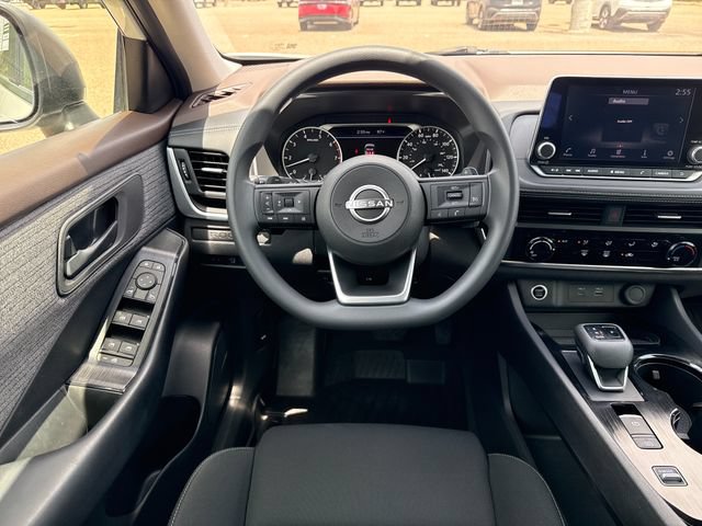 Certified 2023 Nissan Rogue S FWD image 14