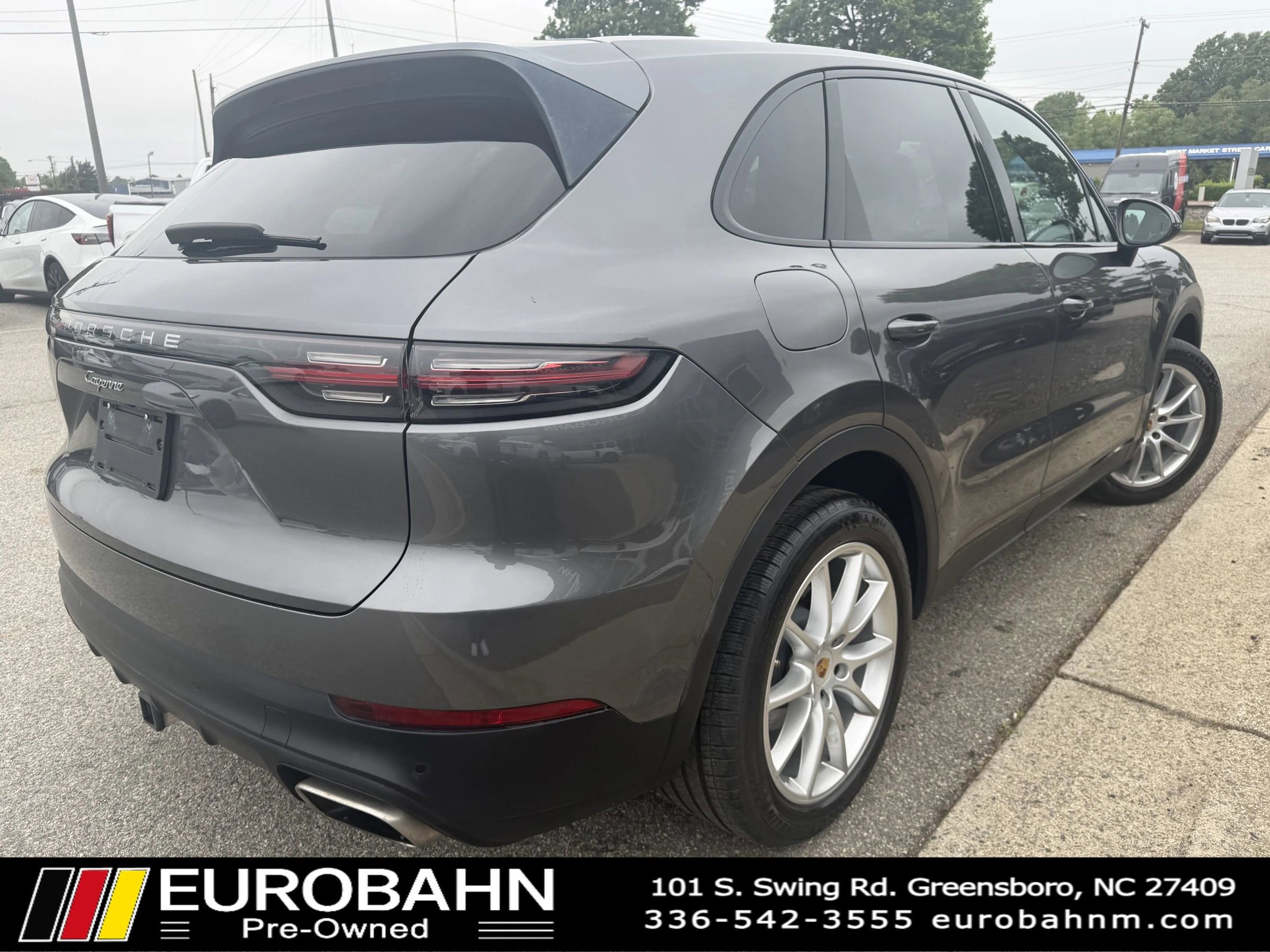 Used 2019 Porsche Cayenne AWD/4WD image 5
