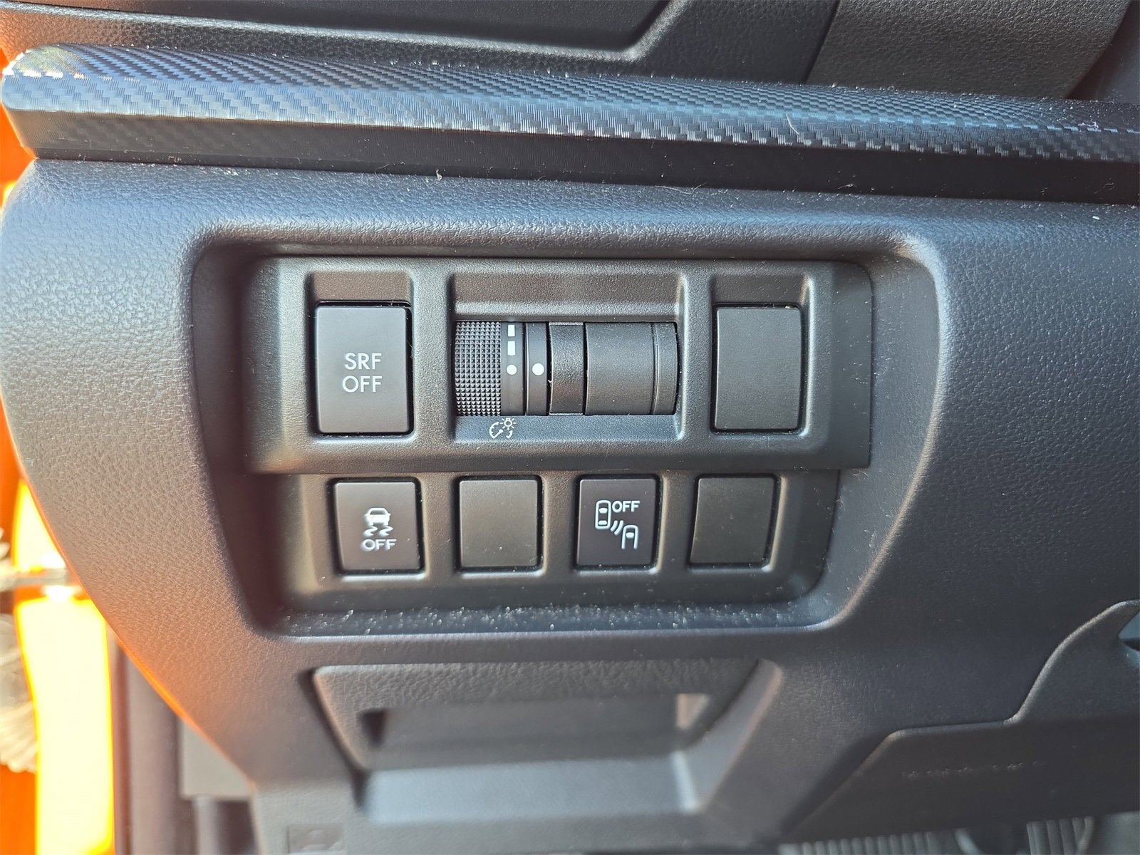 Used 2018 Subaru Crosstrek 2.0i Premium w/ Eyesight System image 21