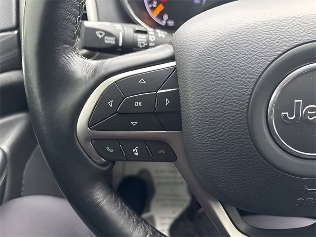 Used 2020 Jeep Grand Cherokee Altitude image 10