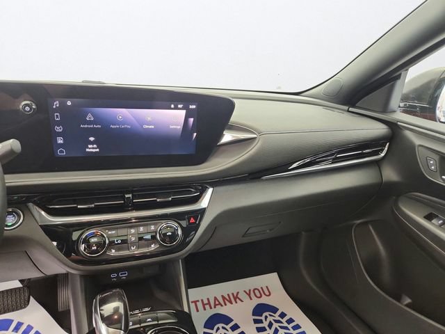 Used 2024 Buick Envista Sport Touring w/ Convenience I Package FWD image 19
