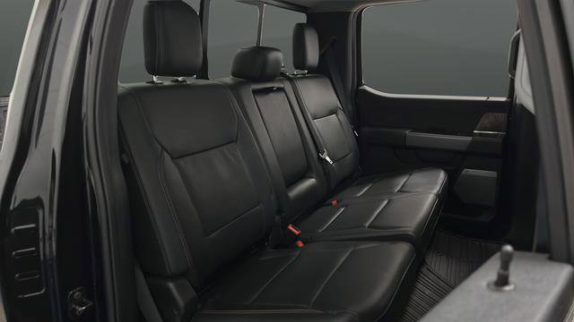 Used 2024 Ford F250 Lariat w/ Lariat Ultimate Package AWD/4WD image 27
