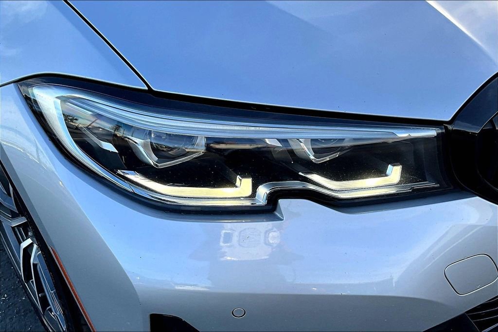 Used 2019 BMW 330i Sedan w/ Convenience Package image 29