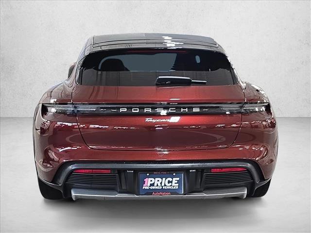Used 2022 Porsche Taycan 4 Cross Turismo w/ Premium Package image 6