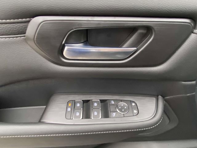 New 2026 Nissan Armada SV image 13