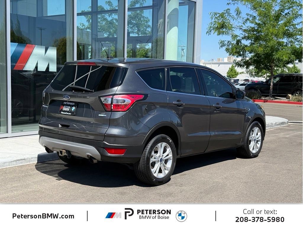 Used 2017 Ford Escape SE AWD/4WD image 5