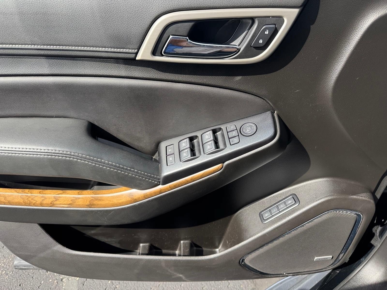 Used 2019 GMC Yukon Denali AWD/4WD image 10