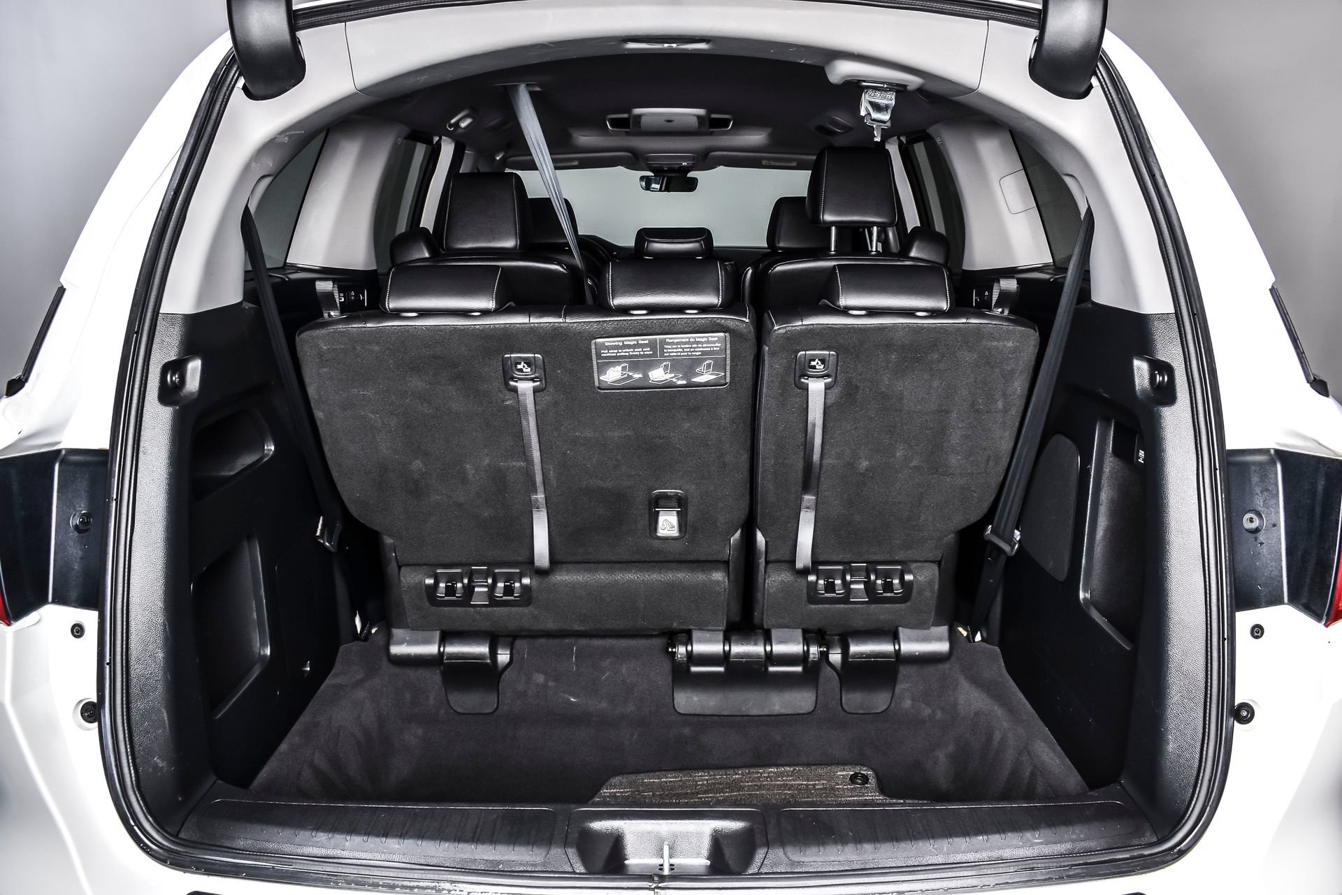 Used 2024 Honda Odyssey Touring image 7