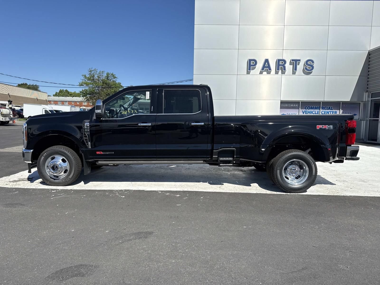 New 2026 Ford F350 Lariat w/ Lariat Ultimate Package AWD/4WD image 6