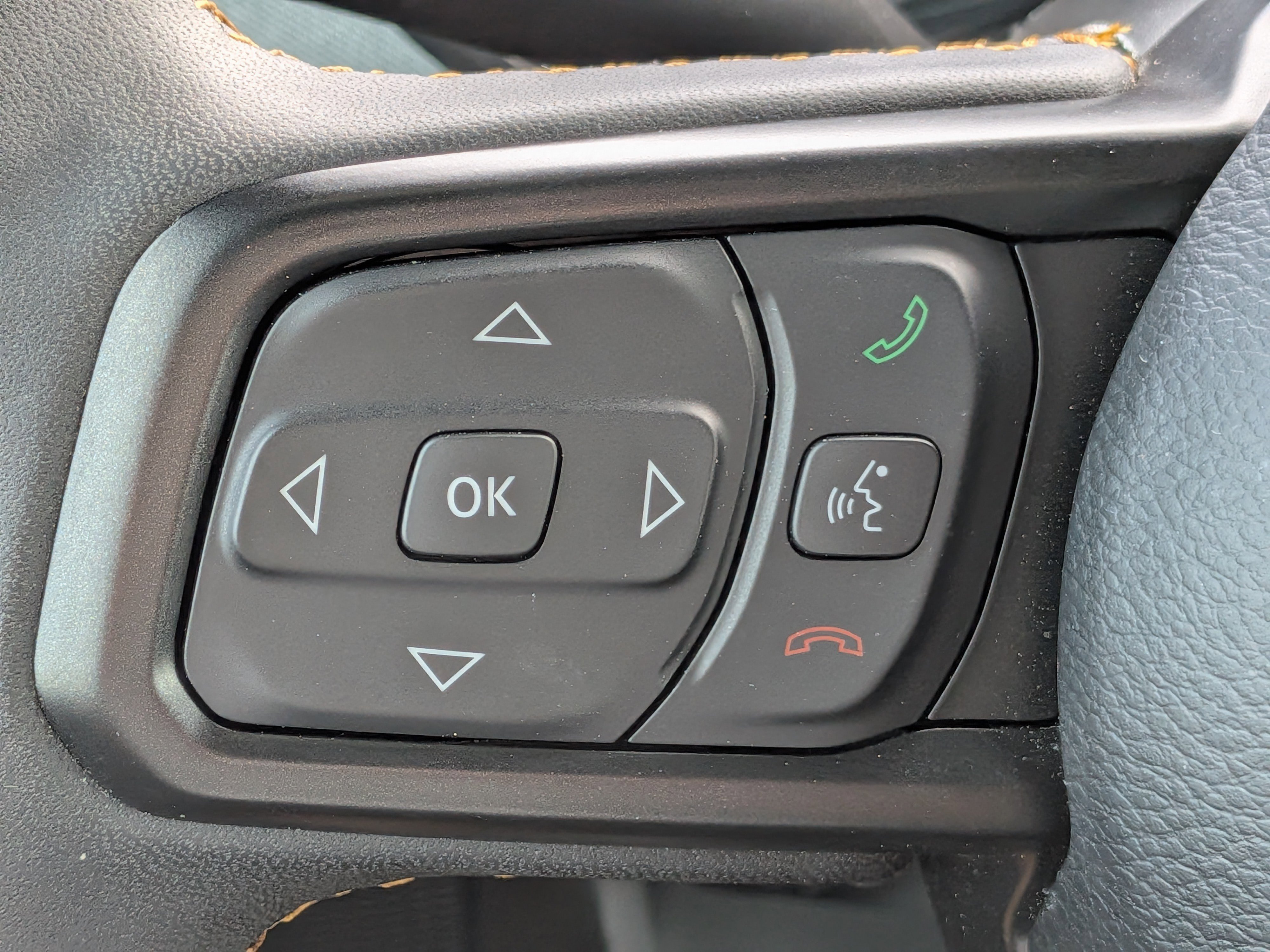 Used 2024 Jeep Gladiator Sport image 23