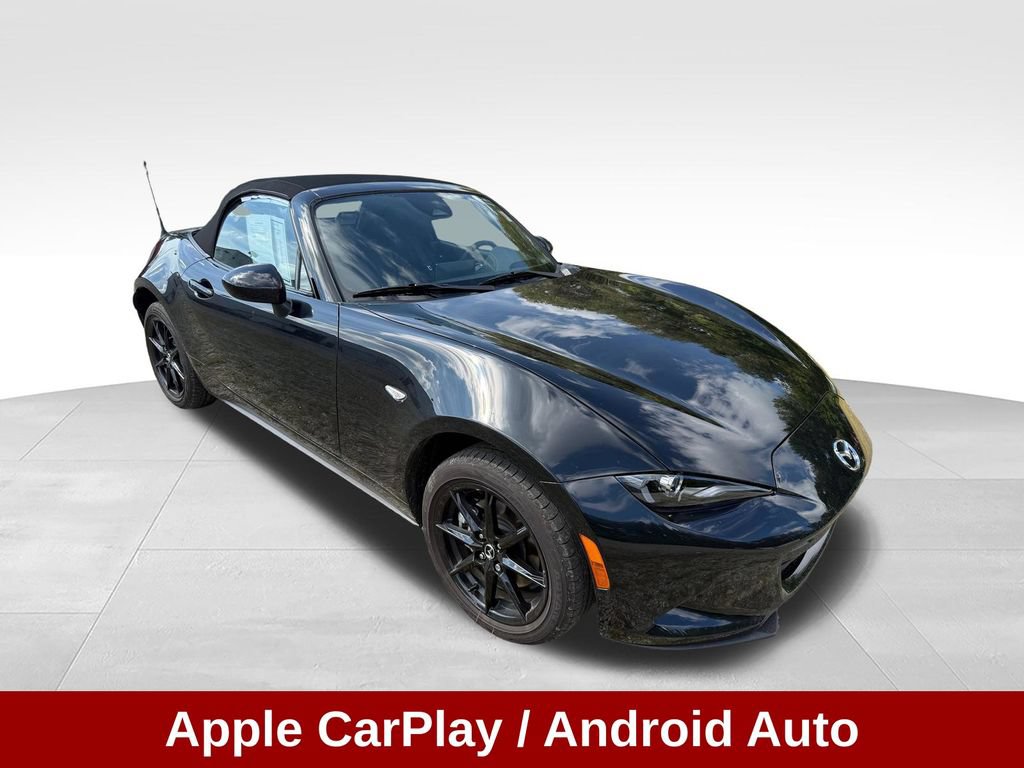 Used 2024 MAZDA MX-5 Miata Sport RWD image 9