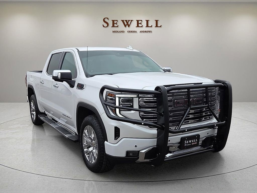 Used 2023 GMC Sierra 1500 Denali w/ Technology Package AWD/4WD image 7