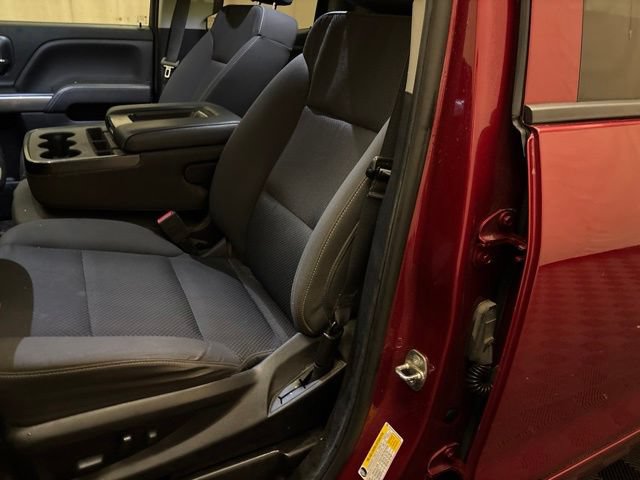 Used 2018 Chevrolet Silverado 1500 LT w/ All Star Edition AWD/4WD image 11