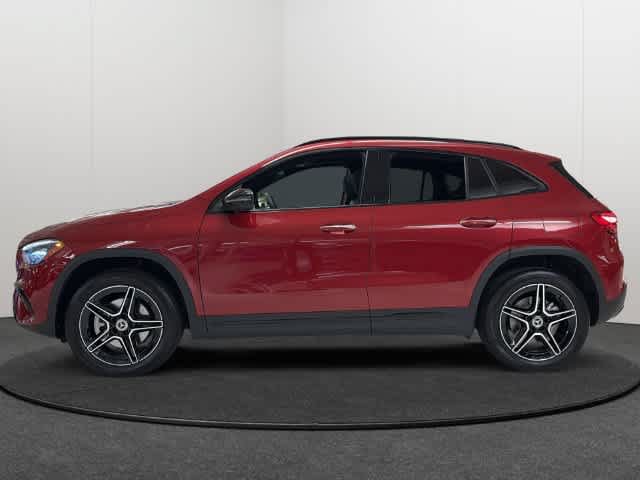 Used 2026 Mercedes-Benz GLA 250 4MATIC image 3