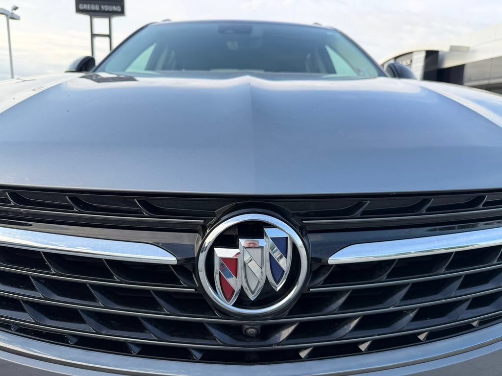 Used 2022 Buick Envision Essence w/ Technology Package II AWD/4WD image 27
