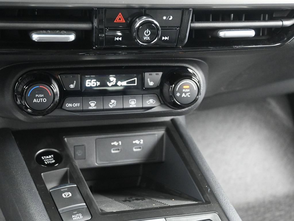 New 2026 Nissan Kicks SV w/ Cold Weather Package AWD/4WD image 11