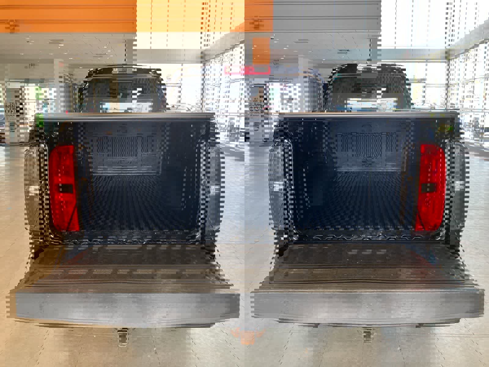 Used 2015 Chevrolet Colorado LT w/ Luxury Package AWD/4WD image 27