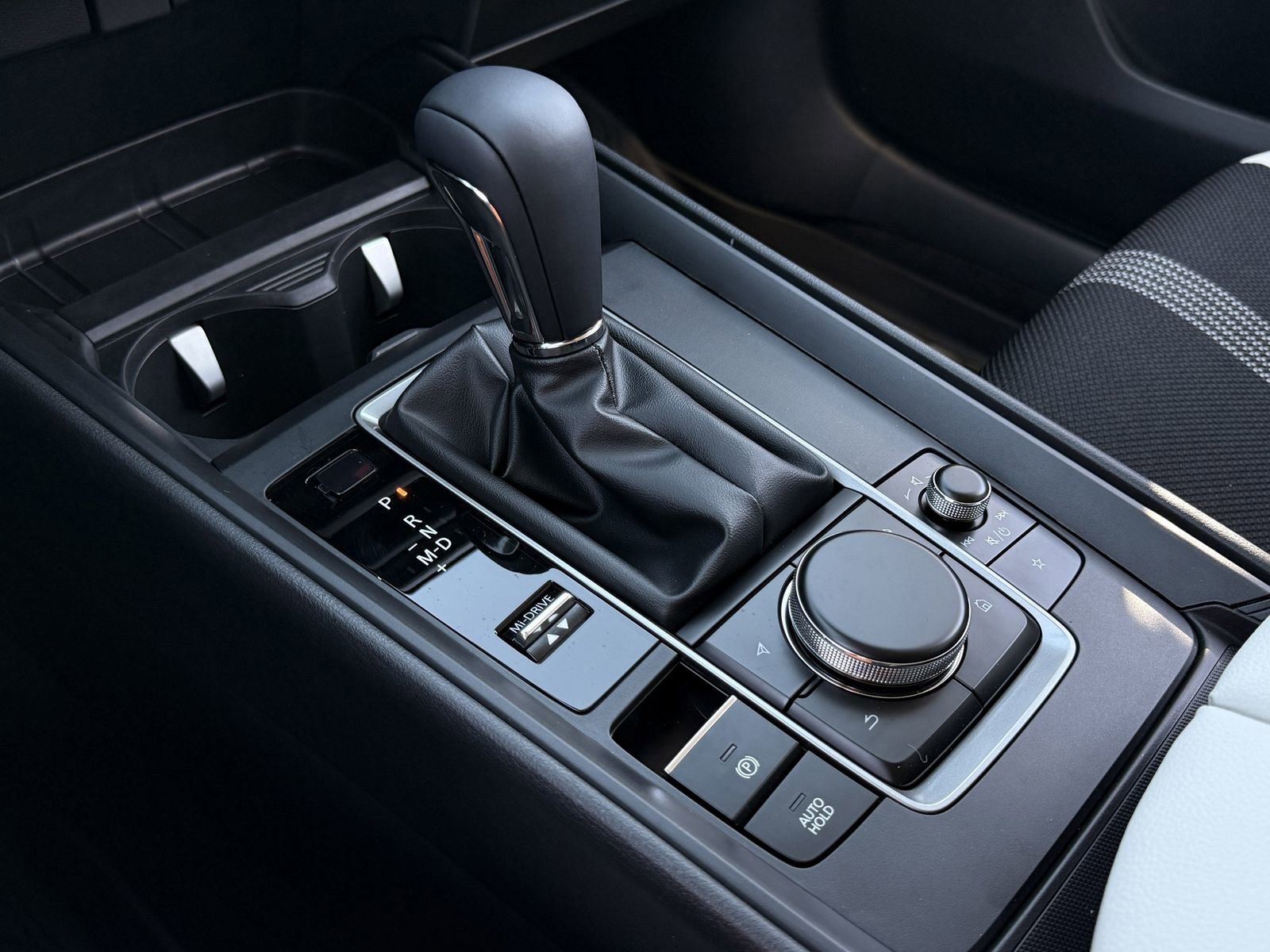 New 2026 MAZDA CX-50 AWD 2.5 S w/ Weather Package image 17