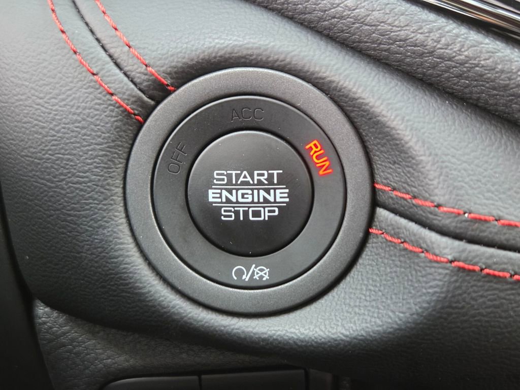 Used 2025 Dodge Durango R/T w/ Blacktop Package AWD/4WD image 35