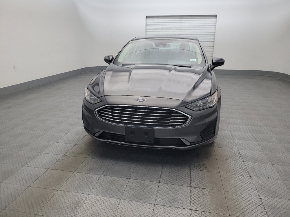 Used 2019 Ford Fusion SE FWD image 15