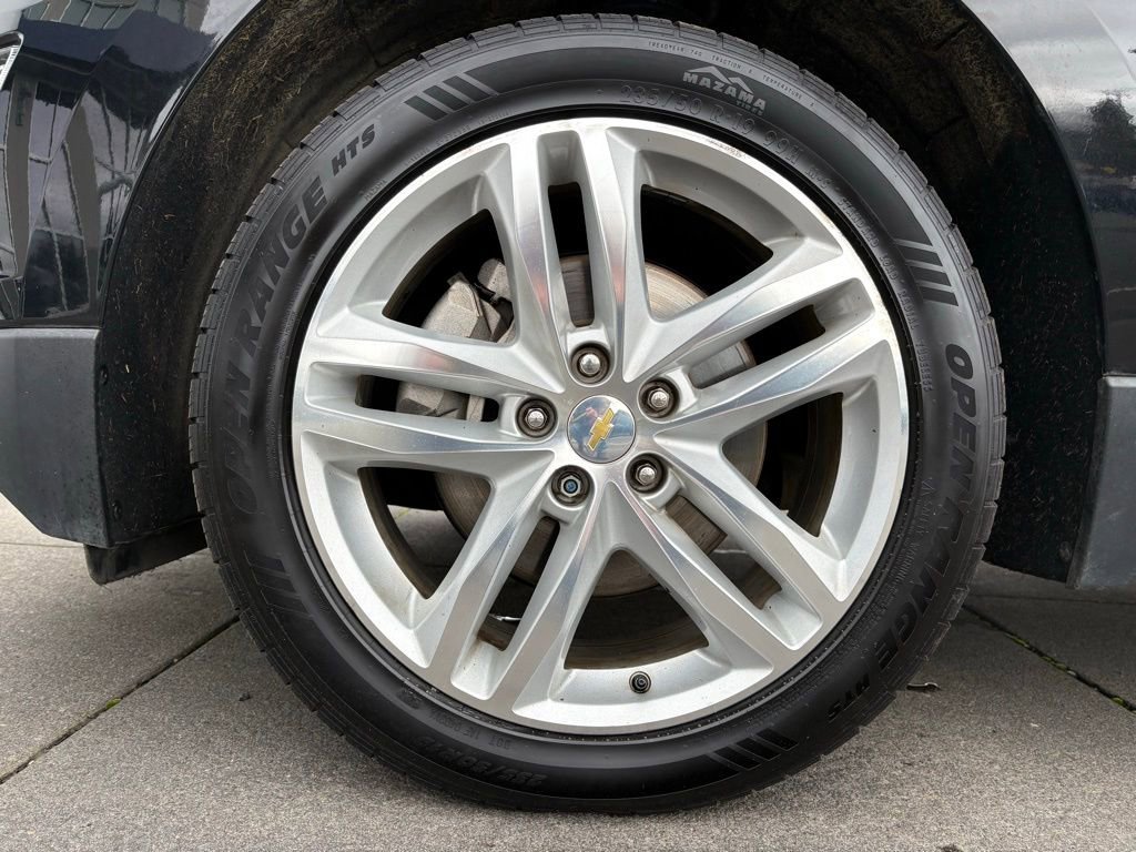 Used 2018 Chevrolet Equinox Premier image 10