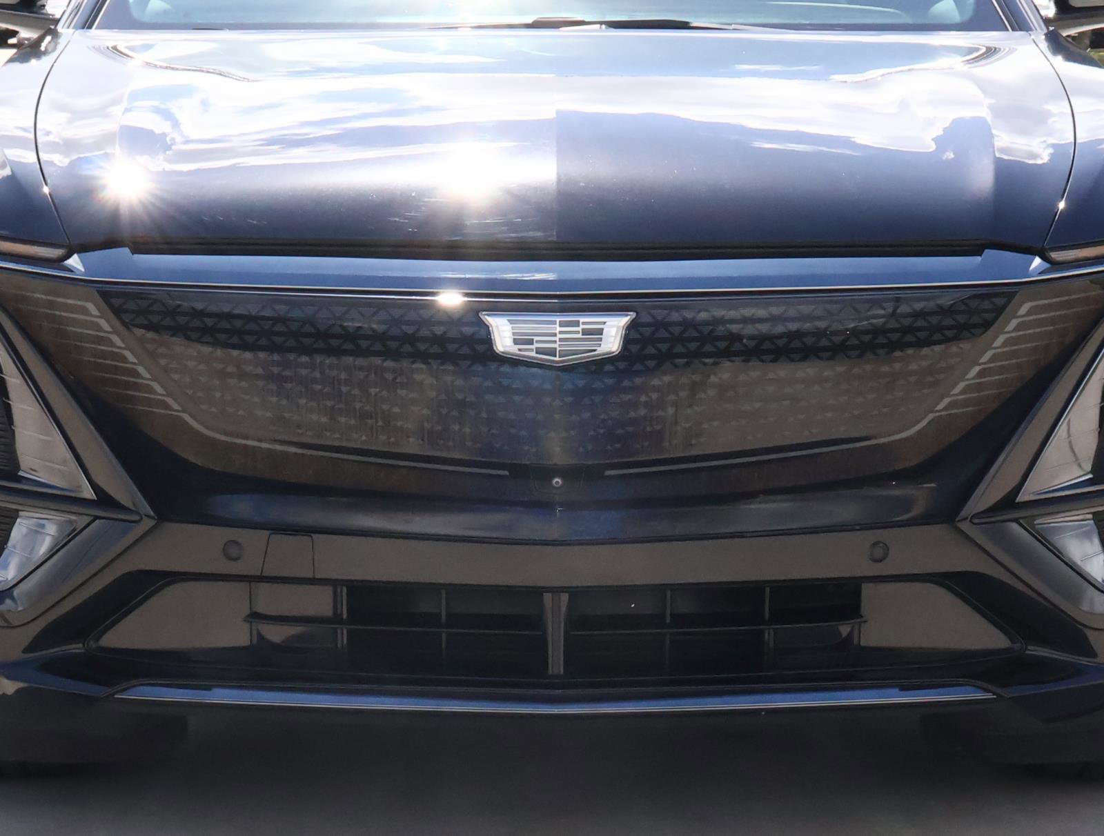 Certified 2024 Cadillac Lyriq Sport image 8