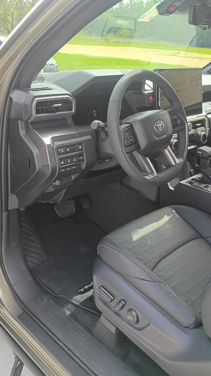 New 2026 Toyota Tacoma TRD Off-Road image 11