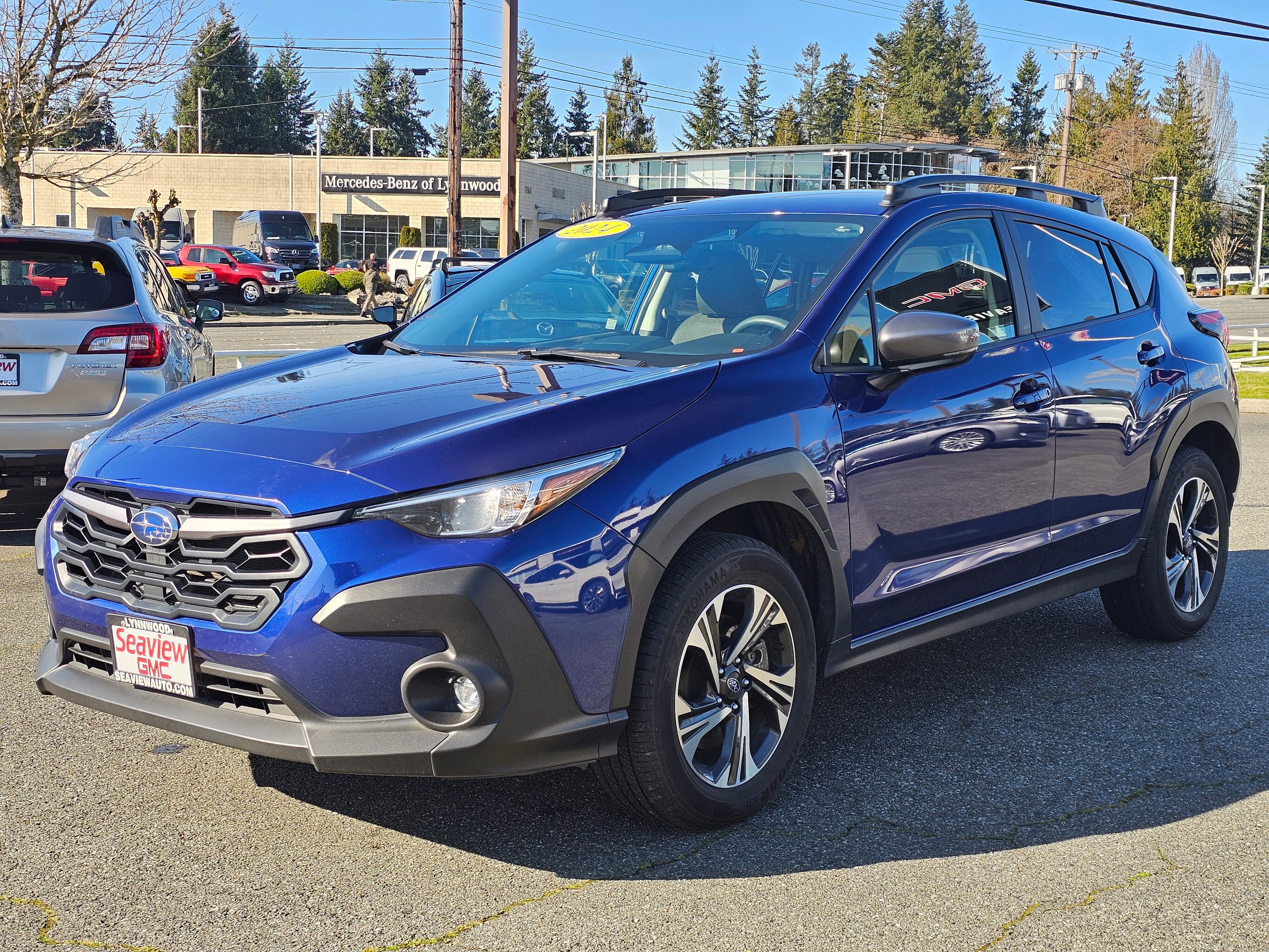 Used 2024 Subaru Crosstrek 2.0i Premium AWD/4WD image 3