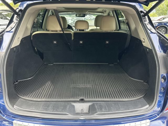 Used 2020 Nissan Murano SL w/ Moonroof Package AWD/4WD image 13
