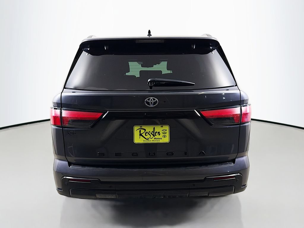 Used 2023 Toyota Sequoia Platinum AWD/4WD image 7