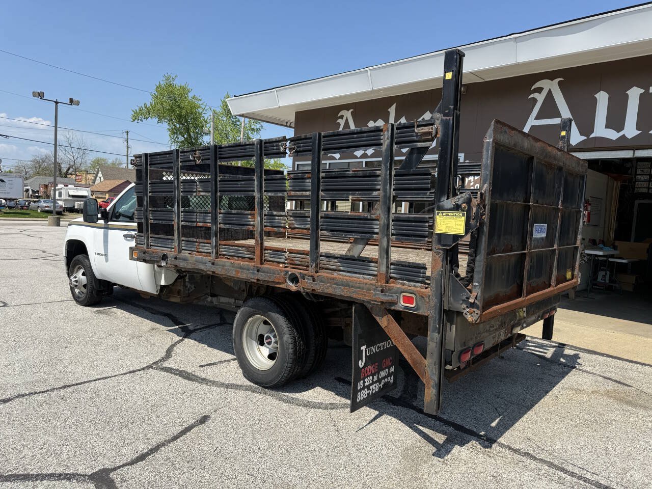 Used 2009 GMC Sierra 3500 W/T RWD image 7