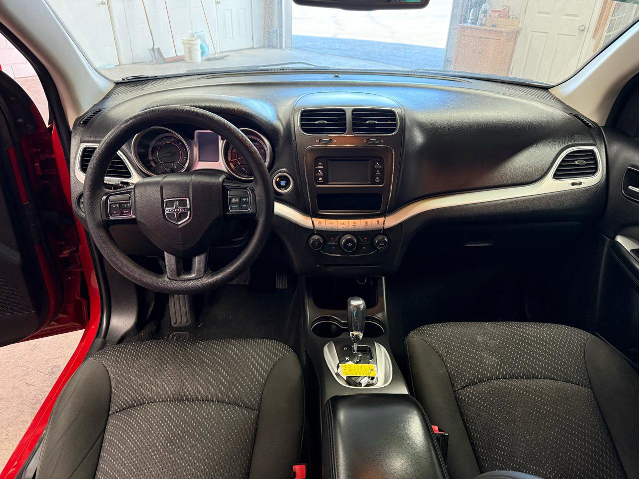 Used 2019 Dodge Journey SE FWD image 12