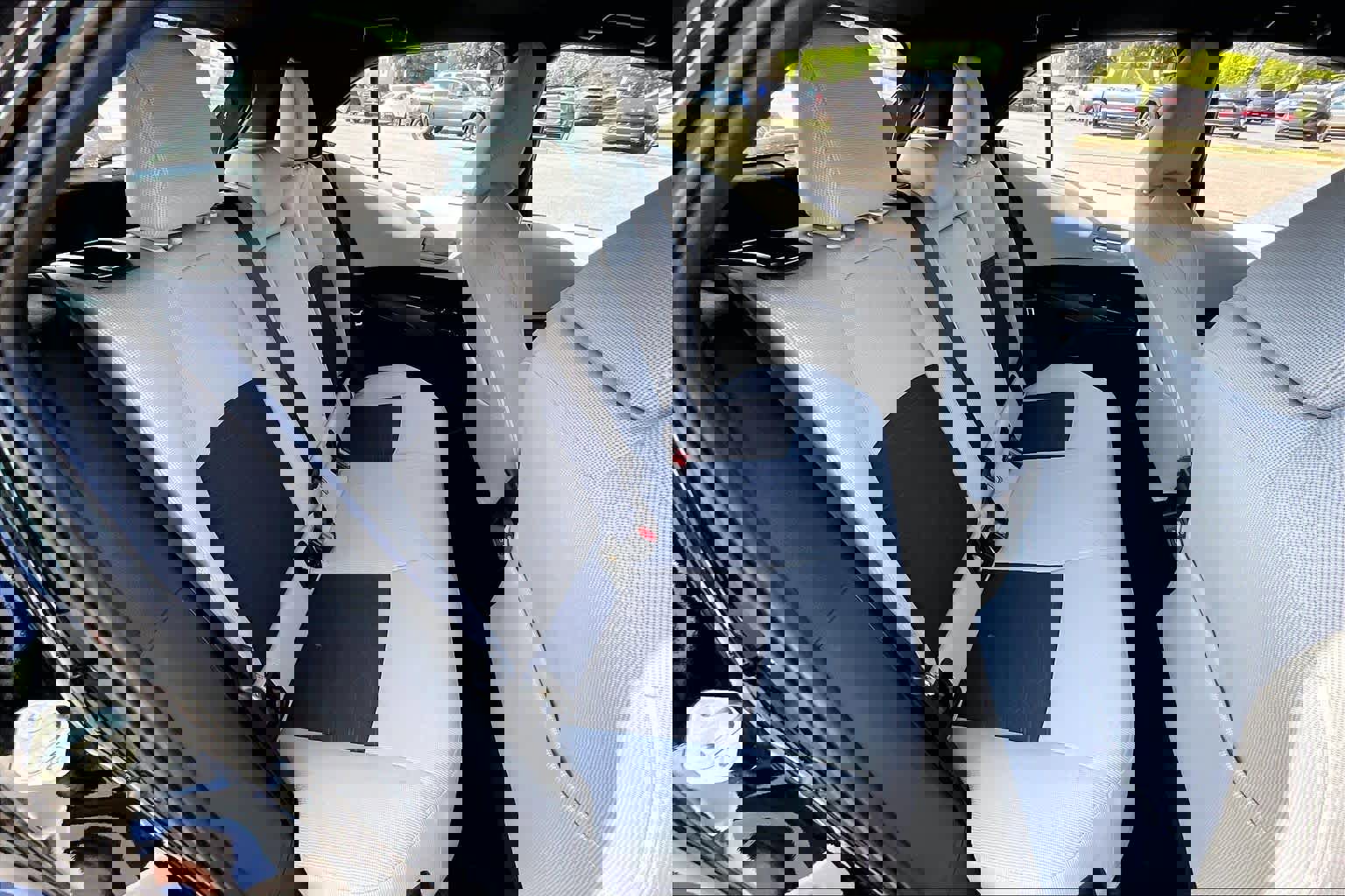 Used 2024 Toyota Corolla SE w/ SE Package FWD image 20