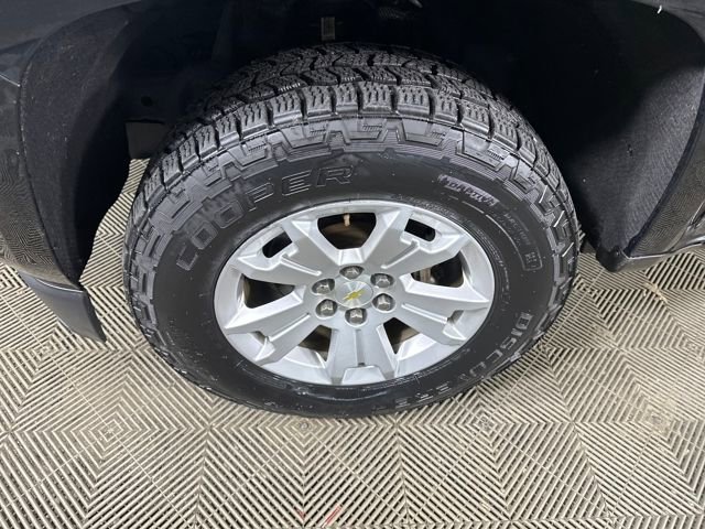 Used 2017 Chevrolet Colorado LT w/ LT Convenience Package image 10